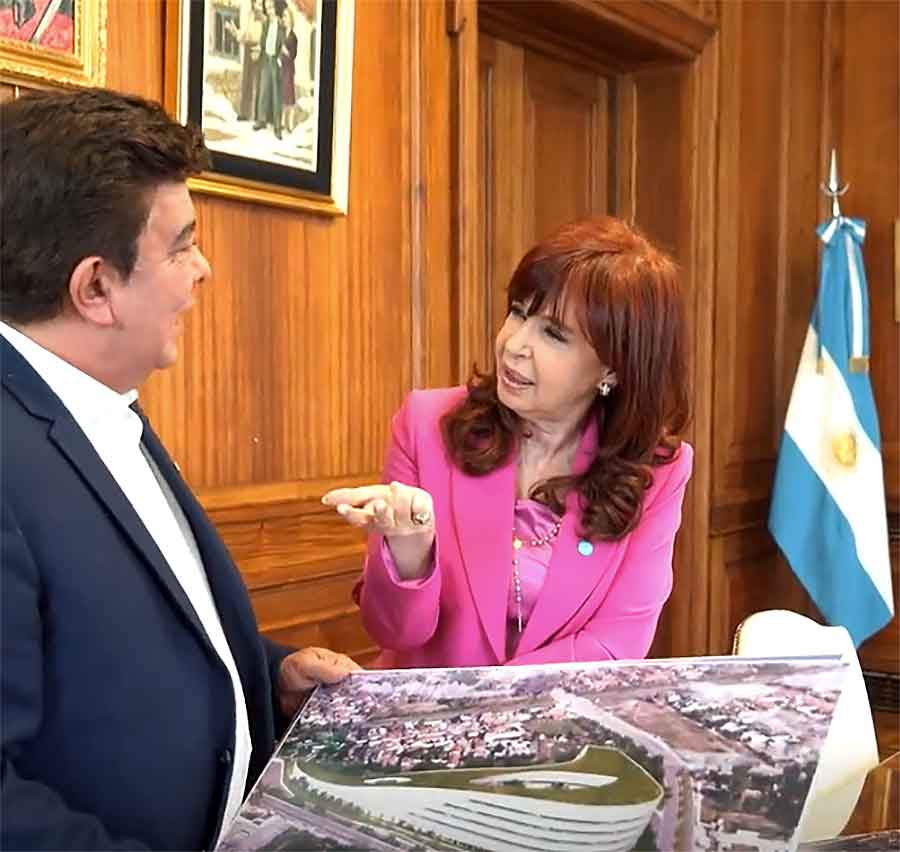 Cristina Fernández recibió a Espinoza en el Senado y destacó los proyectos de La Matanza