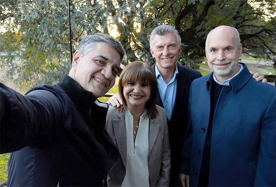 Larreta, Bullrich y Mauricio Macri se reunieron para apoyar, “con una selfie”, la precandidatura de Jorge Macri en CABA