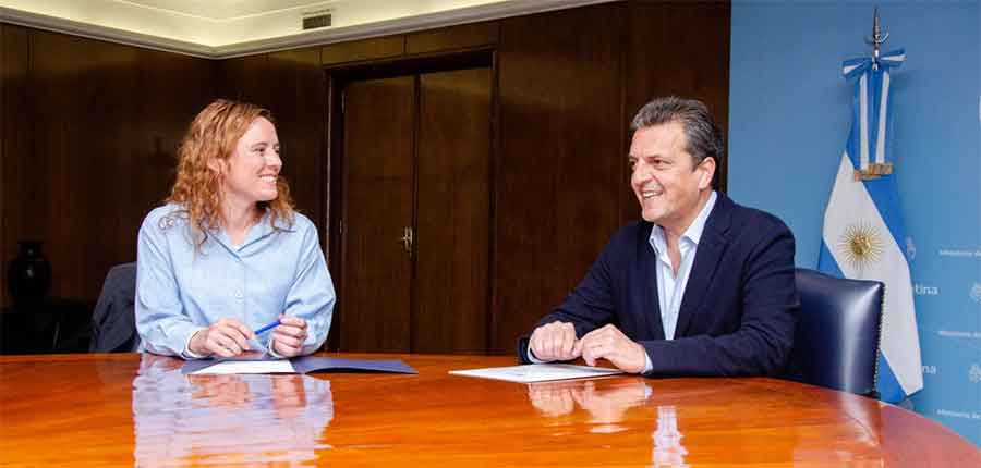 La precandidata a intendenta de La Matanza, Patricia Cubria se reunió con el precandidato a presidente Sergio Massa