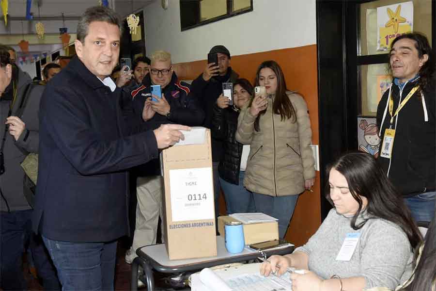 Votó en Tigre: Massa afirmó que “es importante que la gente vote y participe”