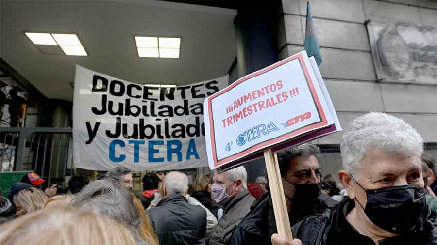 Advertencia por las jubilaciones: Ctera advirtió que Milei y Bullrich quieren volver al sistema privado de las AFJP