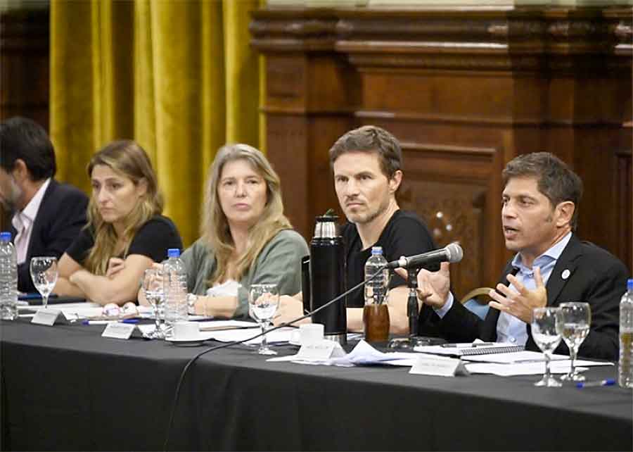 Axel Kicillof: “Intentan aplicar de forma acelerada un modelo que nos transforme en un país vulnerable”