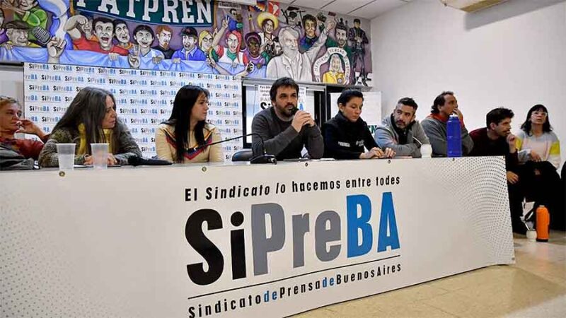 Encuesta del SiPreBa: 3 de cada 4 periodistas tienen sueldos de pobreza y aseguran que la libertad de expresión empeoró con Milei