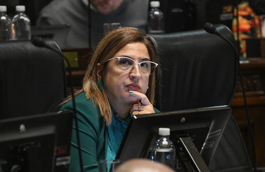 Claudia Neira: “Es una incapacidad de gestión que da la sensación que no arranca”